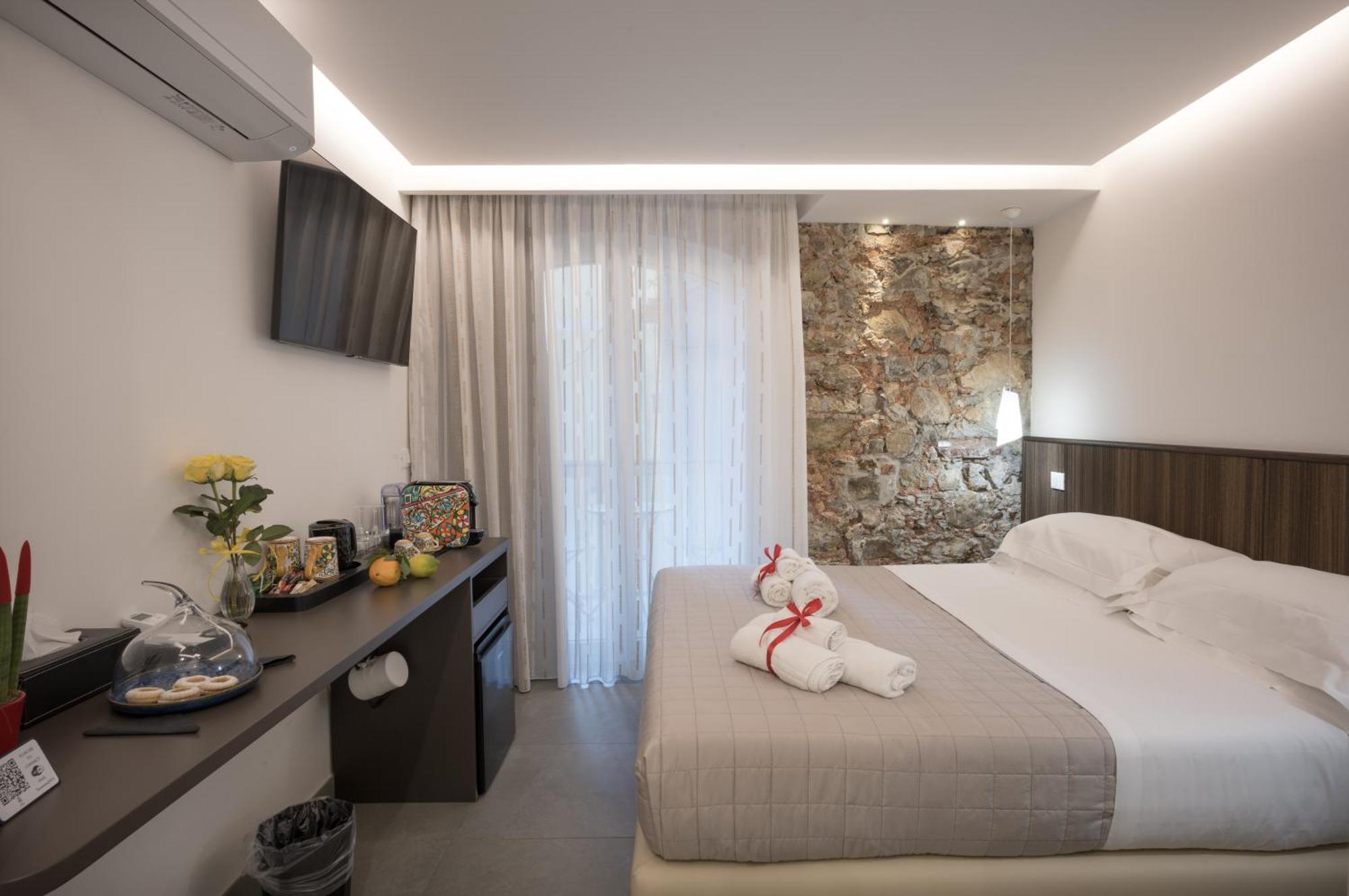 Taormina Charming Rooms المظهر الخارجي الصورة